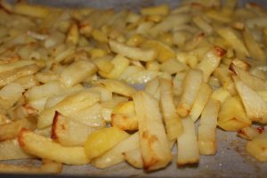 Τηγανητές πατάτες φούρνου - συνταγή